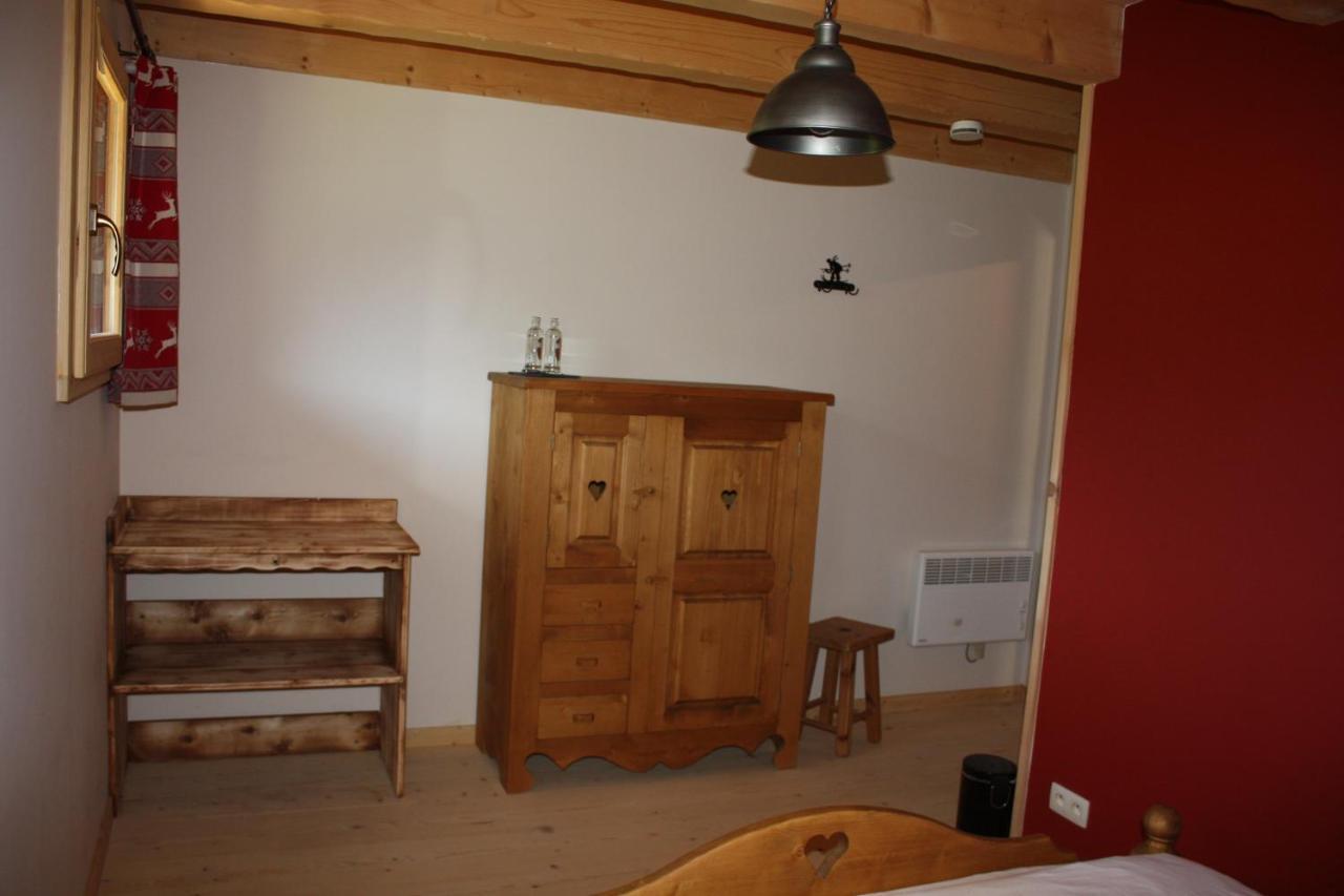 La Case Bed & Breakfast Абонданс Екстериор снимка